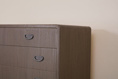 総桐整理たんす - 焼き桐神代仕上げの美と工芸の融合